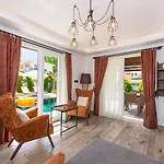 Villa 4 Beds, Luxury In Hisaroenue Oeluedeniz Mia Fethiye