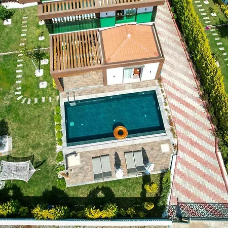 4 Beds, Luxury In Hisaroenue Oeluedeniz Mia Villa
