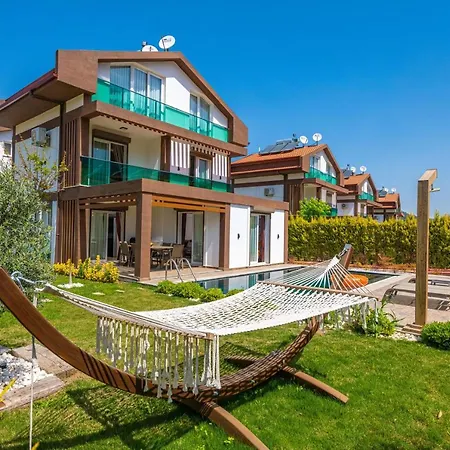 4 Beds, Luxury In Hisaroenue Oeluedeniz Mia *