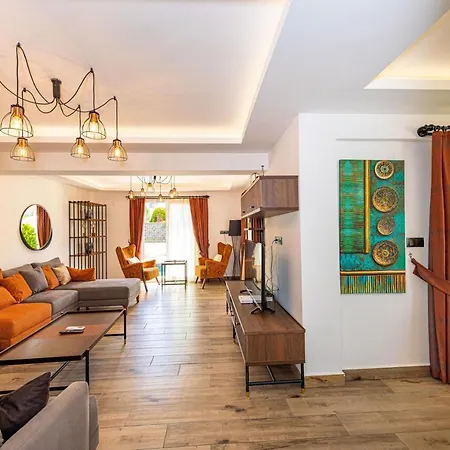 4 Beds, Luxury In Hisaroenue Oeluedeniz Mia فيلة