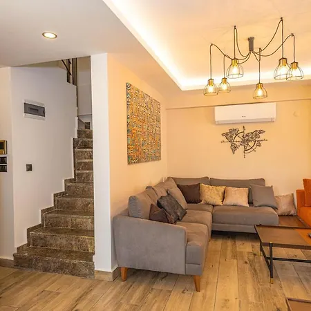 4 Beds, Luxury In Hisaroenue Oeluedeniz Mia