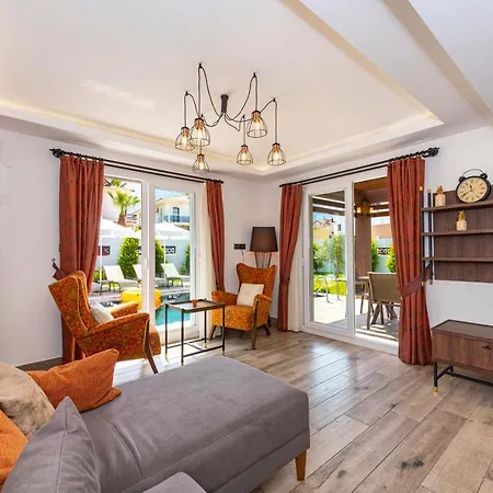 فيلة 4 Beds, Luxury In Hisaroenue Oeluedeniz Mia