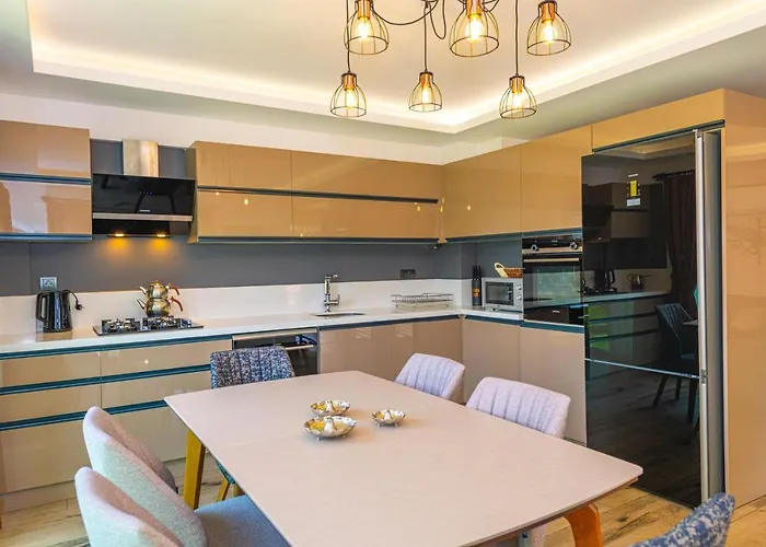 4 Beds, Luxury In Hisaroenue Oeluedeniz Mia *