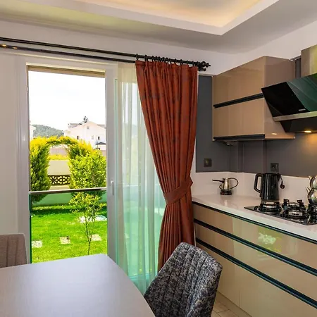 4 Beds, Luxury In Hisaroenue Oeluedeniz Mia