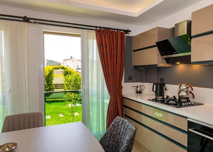 4 Beds, Luxury In Hisaroenue Oeluedeniz Mia