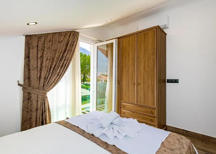Villa 4 Beds, Luxury In Hisaroenue Oeluedeniz Mia *