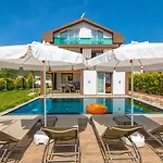 Villa 4 Beds, Luxury In Hisaroenue Oeluedeniz Mia *